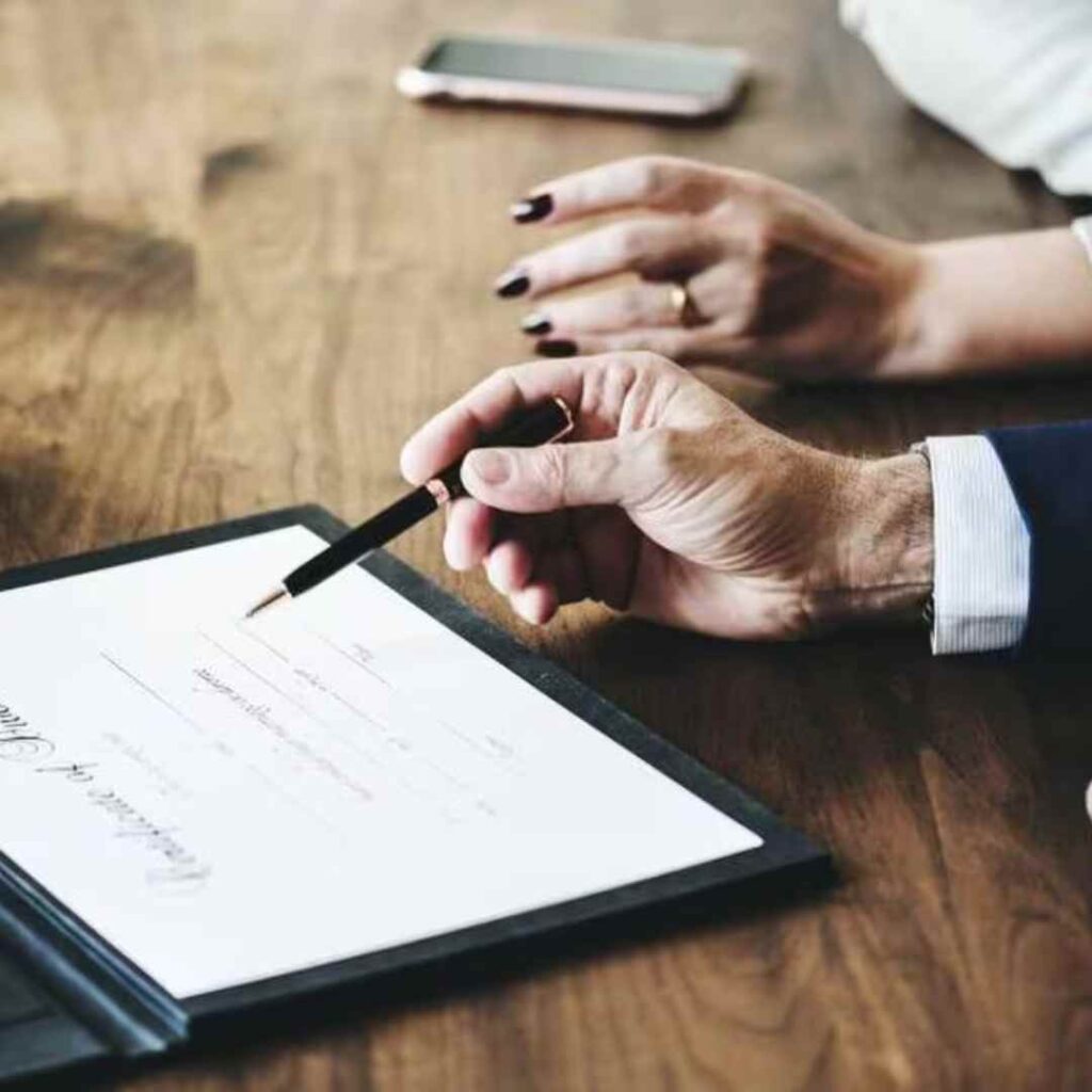 El socio minoritario a merced de la mayoría